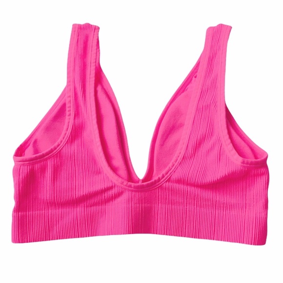 NWT Pink Victoria’s Secret Sports Bra - Picture 3 of 3